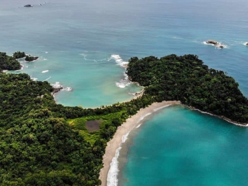 playa manuel antonio