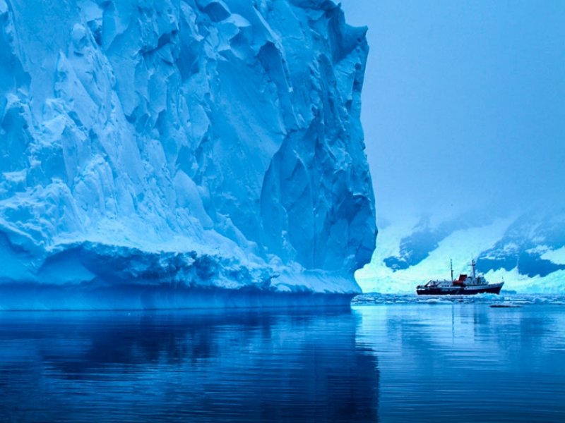 Navegações na Antártica, o continente gelado