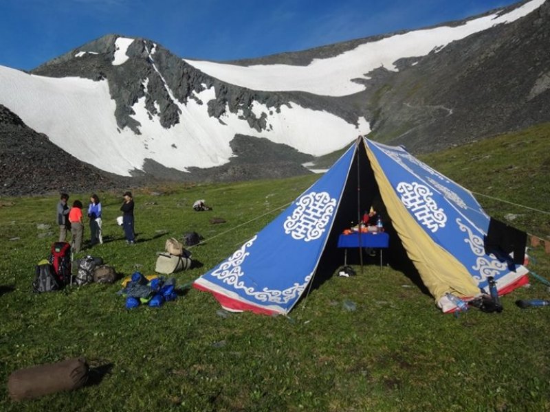 Grandes Expedições com Agnaldo Gomes - Tour du Mont Blanc e Mongólia