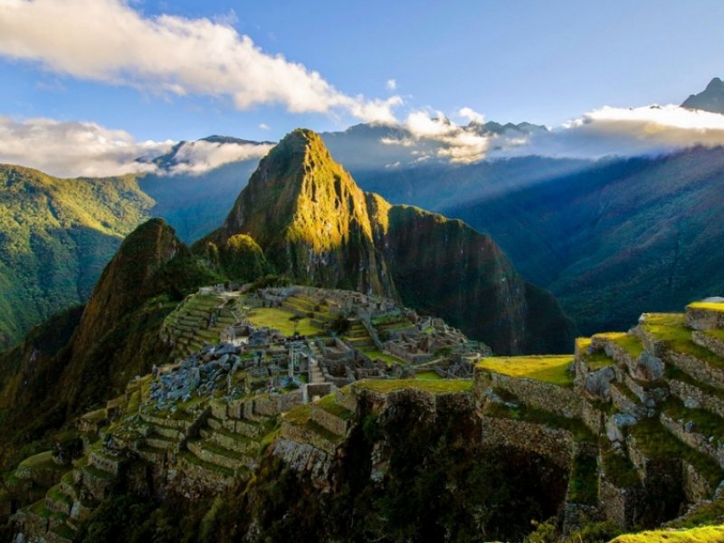 Machu Picchu: Aventura e Cultura na Cidade Sagrada dos Incas