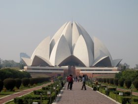 GRUPO NOVEMBRO - Índia de Todas as Cores e Luzes 
