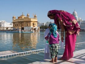 Índia Mística - Explore as várias religiões e práticas da Índia